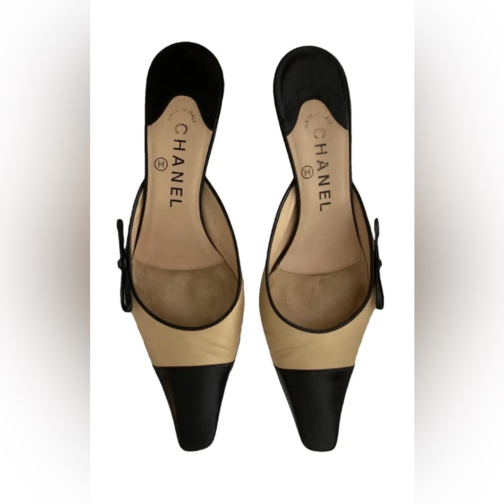 CHANEL Black and Tan Heels
